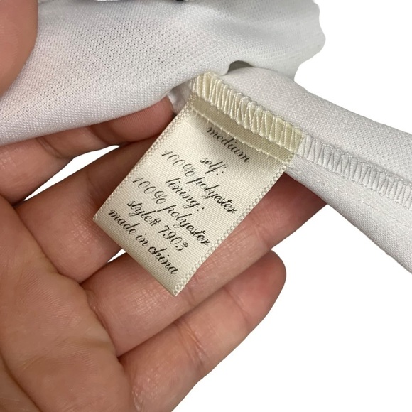 Francesca’s White And Black A-Line Sheer Floral Mini Flare Skirt Size Medium - Picture 14 of 14